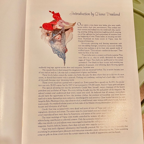 Used Vintage Soft Cover Vogue Poster Book - Picture 7 of 11